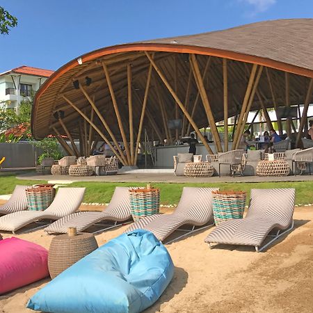 Tijili Hotel Benoa Nusa Dua  Exteriör bild