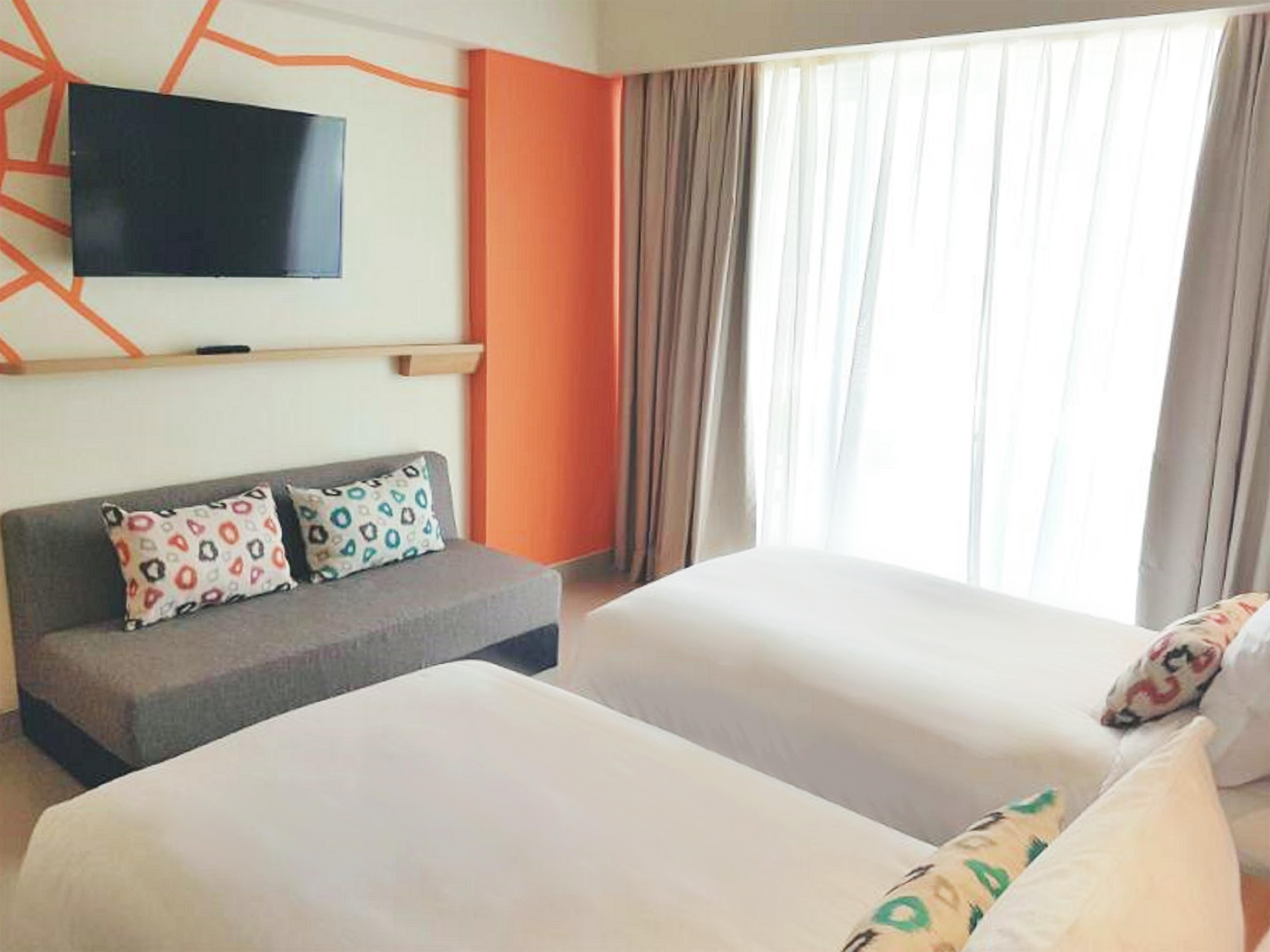 Tijili Hotel Benoa Nusa Dua  Exteriör bild
