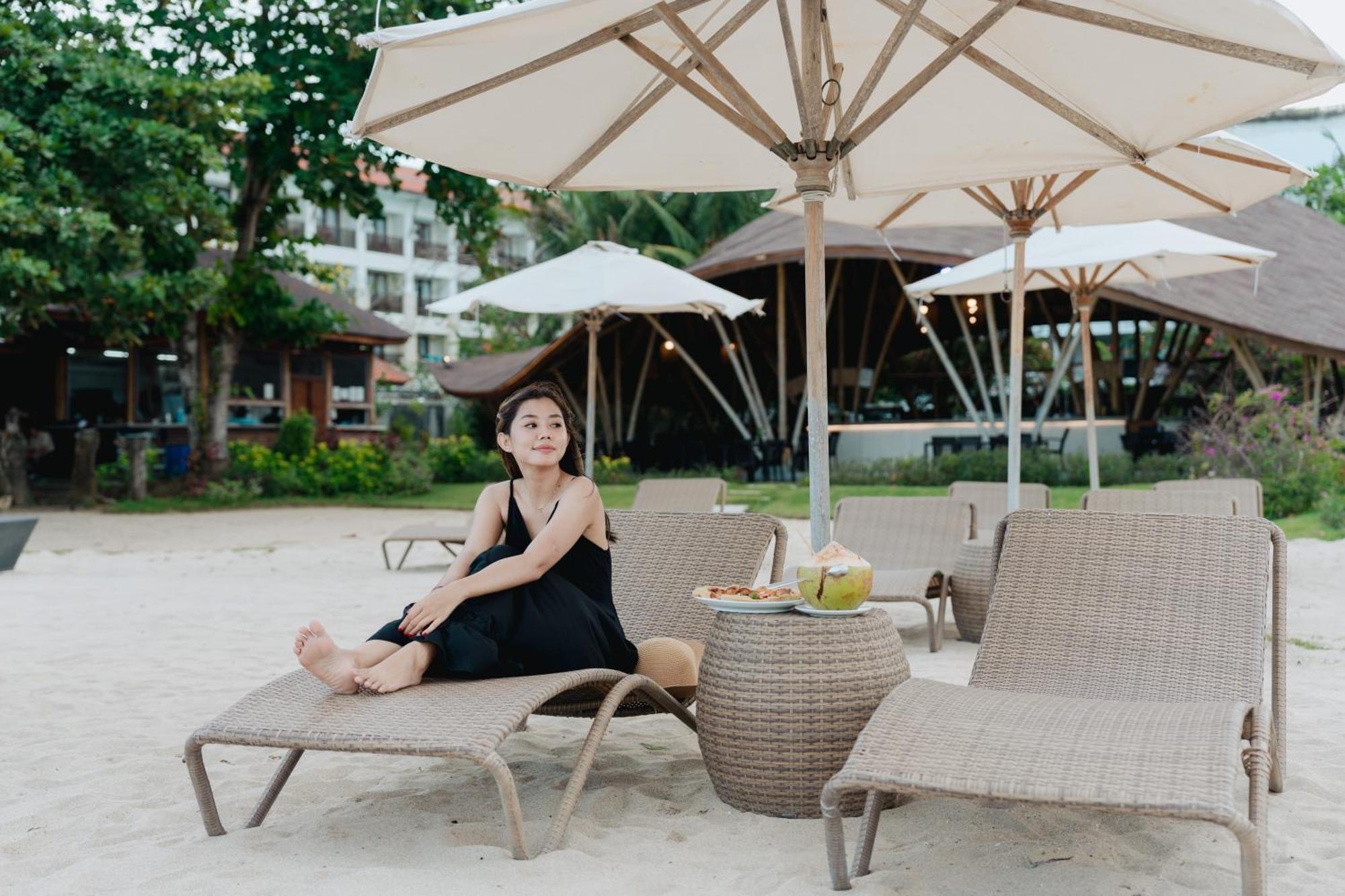 Tijili Hotel Benoa Nusa Dua  Exteriör bild