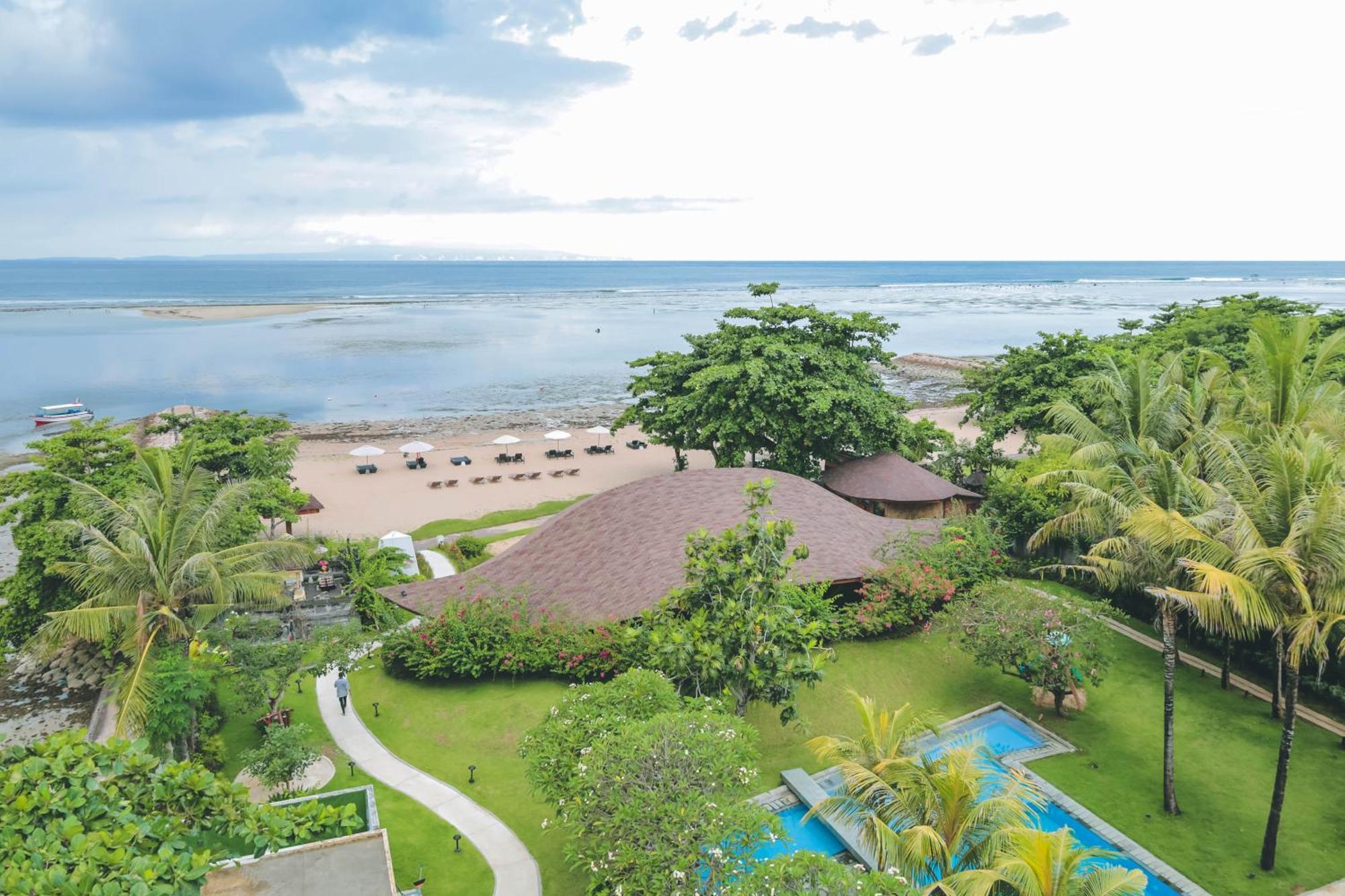 Tijili Hotel Benoa Nusa Dua  Exteriör bild